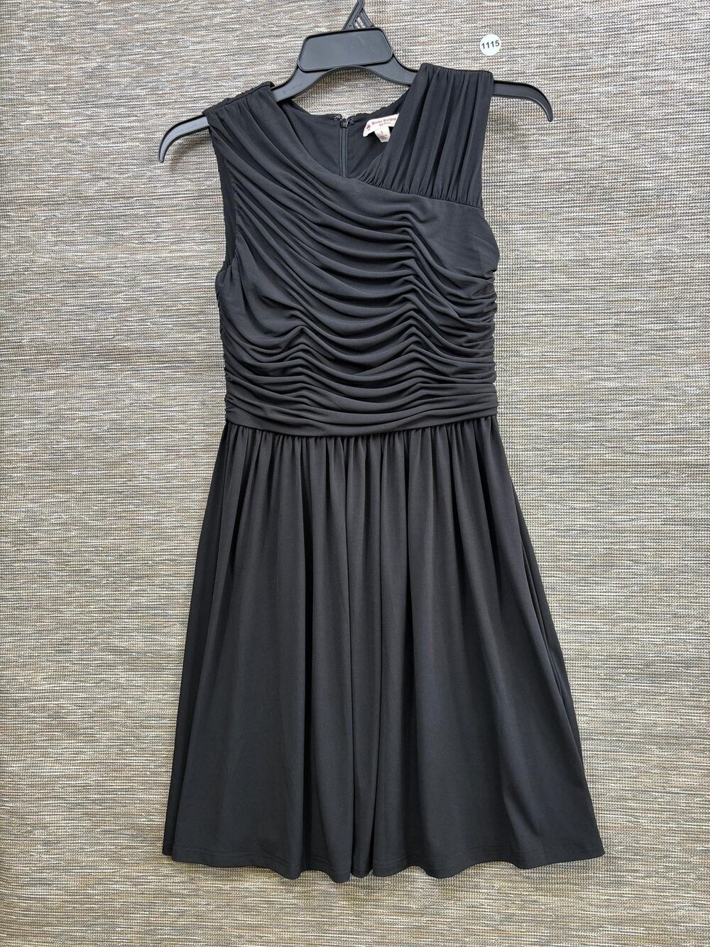 Brooks Brothers Red Fleece Dress Womens S Black Ruched Fit & Flare Knee Length